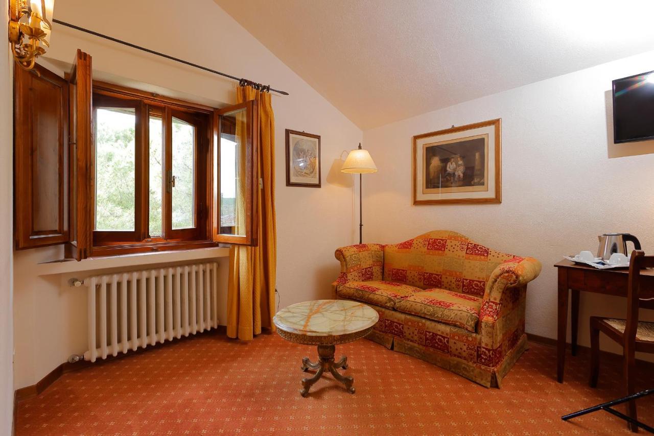 Relais Vignale & Spa Radda in Chianti Exteriör bild