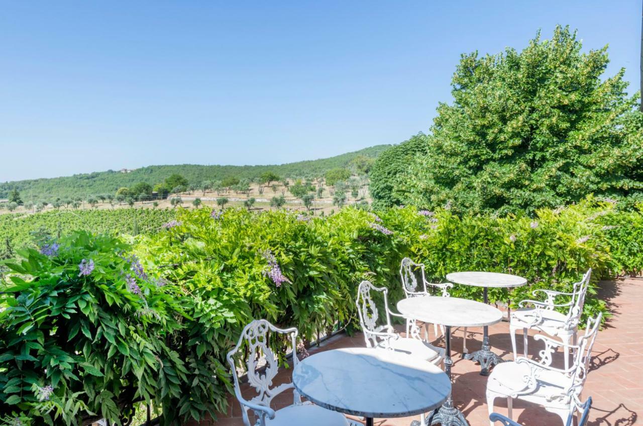 Relais Vignale & Spa Radda in Chianti Exteriör bild